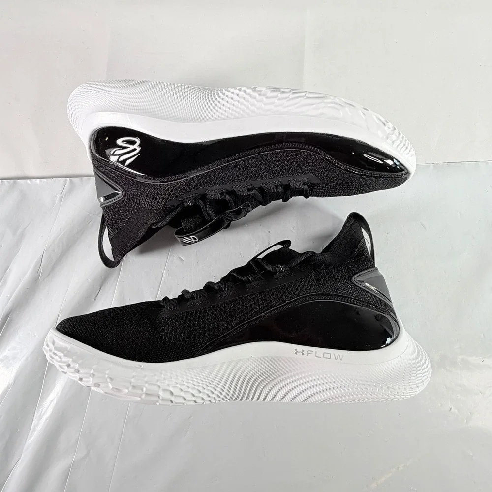 Under‎ Armour Team Curry 8 NM Black White Basketball Men 13 New Box